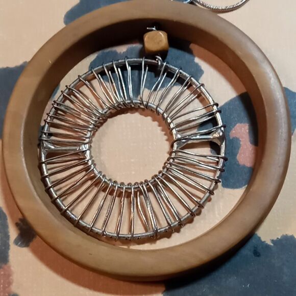 Unique necklace - Picture 2 of 4